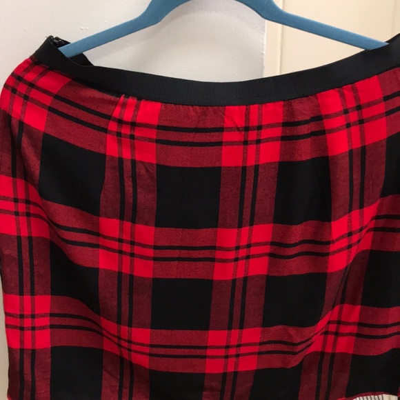 GAP plaid mock wrap skirt NWT - Picture 2 of 2